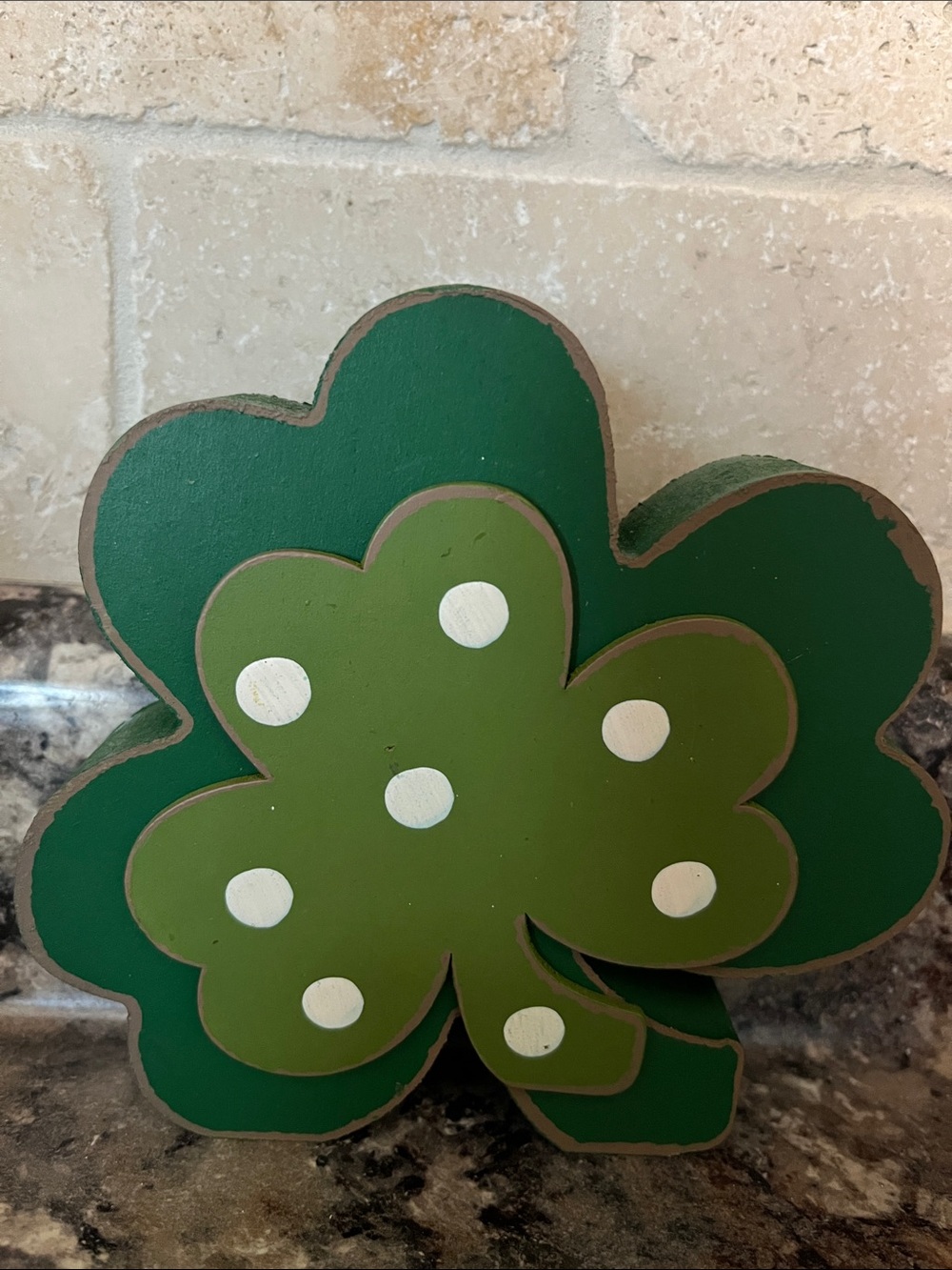 Green Polka Dot Shamrock Tier Tray Wooden Decor - ☘️